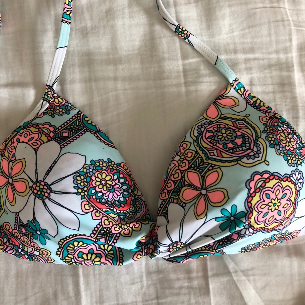 Padded push-up bikini top - Picture 2 of 4